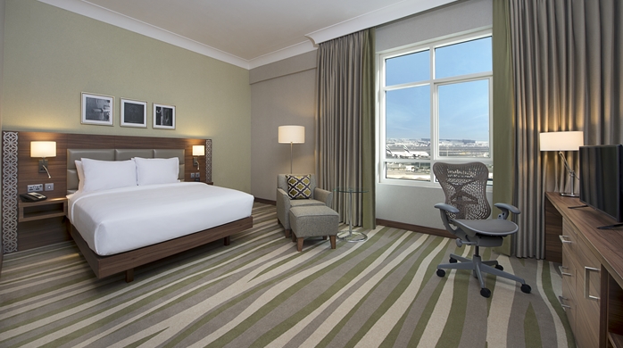 تور دبی هتل هیلتون گاردن این المینا - آژانس مسافرتی و هواپیمایی آفتاب ساحل آبی